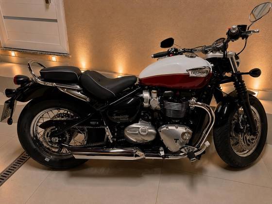TRIUMPH BONNEVILLE SPEEDMASTER TRIUMPH BONNEVILLE SPEEDMASTER